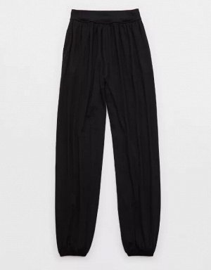 By Aerie The Hugger Go With The Flow Baggy Jogger