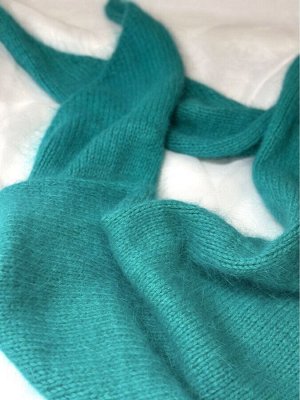 Бактус / Косынка теплая вязаная