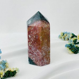 Кристалл из океанической Яшмы