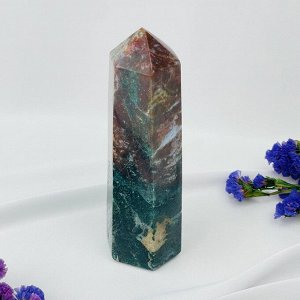 Кристалл из океанической Яшмы