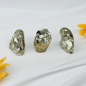 Сростки кристаллов Пирита