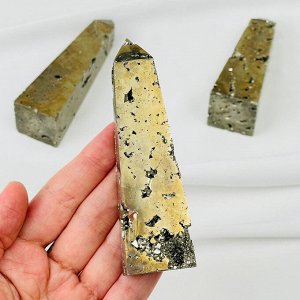 Кристалл из Пирита