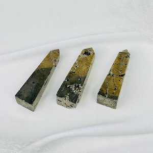 Кристалл из Пирита