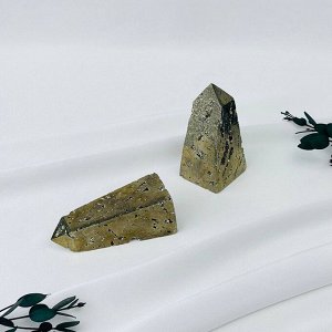 Кристалл из Пирита