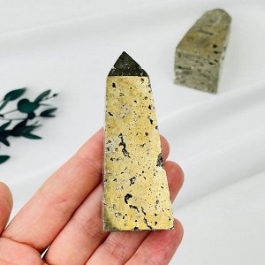 Кристалл из Пирита