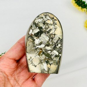 Сростки кристаллов Пирита