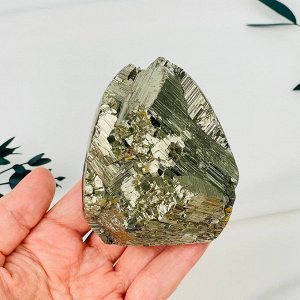 Сростки кристаллов Пирита