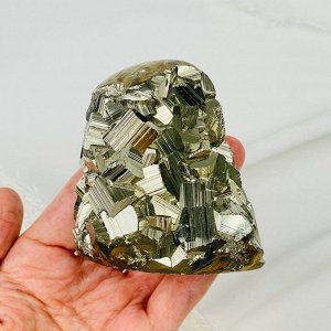 Сростки кристаллов Пирита