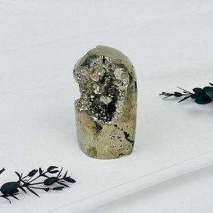 Сростки кристаллов Пирита