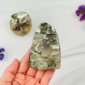 Сростки кристаллов Пирита