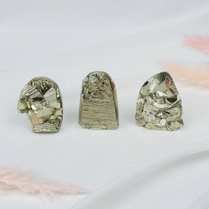 Сростки кристаллов Пирита