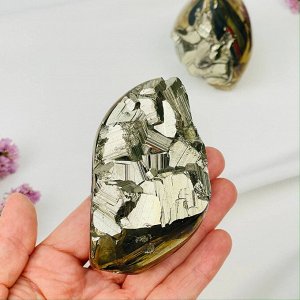 Сростки кристаллов Пирита