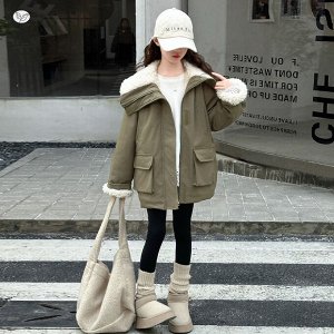 Куртка для девочки, утепленная