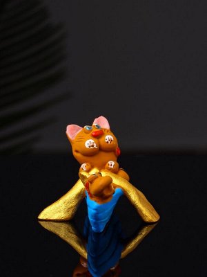 Фигурка полистоун «Кот в лодке с рыбкой», 4.2x5.8x5.4 см