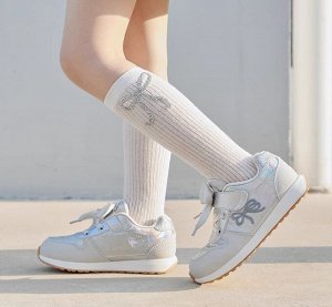 Кроссовки для девочек