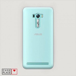 Пластиковый чехол без принта на Asus Zenfone Selfie ZD551KL