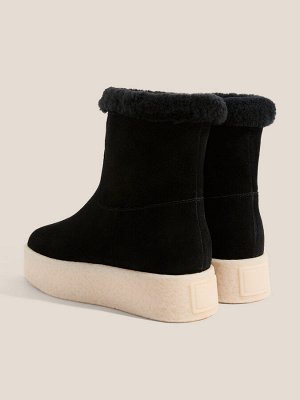 Женские ботинки