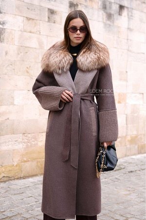 пальто с меховым воротником