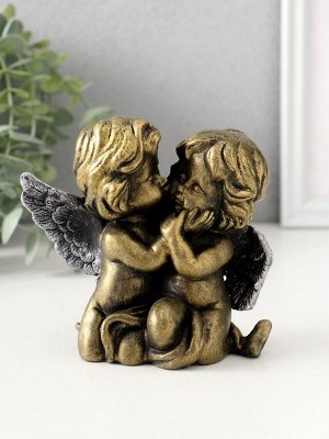 Фигурка полистоун «Ангелы целуются», 10.5x11x8 см