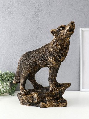 Фигура полистоун «Волк на скале», 50x37x22 см, под бронзу
