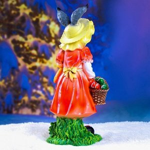 Садовая фигура из полистоуна «Зайчиха с корзинкой», 50x19x22 см