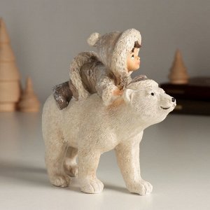 Фигурка полистоун «Ребёнок на белом мишке», 13.5x6x12.5 см