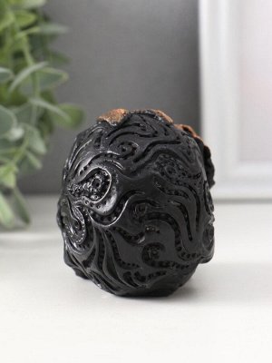 Фигурка гипс «Череп с цветком», 7x6x9 см, чёрная