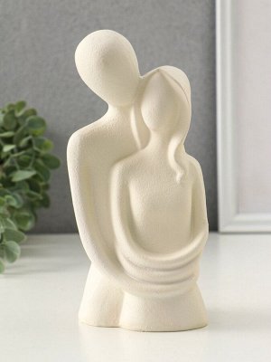 Бюст полистоун «Влюблённые - объятия», песочный, 9x7.5x19.5 см