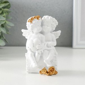 Фигурка полистоун «Белоснежные ангелочки на брёвнышке - сердце и ключик», 7.5x7x10.5 см