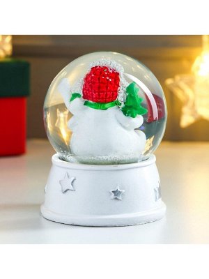 Снежный шар новогодний стеклянный «Снеговик в шапке-ушанке, с ёлкой», d=6.5 см, 8x6.5x6.5 см