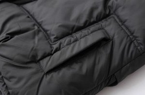 Жилет утепленный стеганый с трикотажным капюшоном на молнии, черный