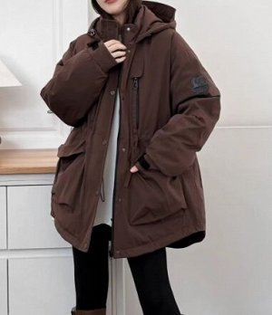 Парка зимняя объемная с капюшоном и карманами, на молнии, коричневый