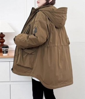 Парка зимняя объемная с капюшоном и карманами, на молнии, хаки