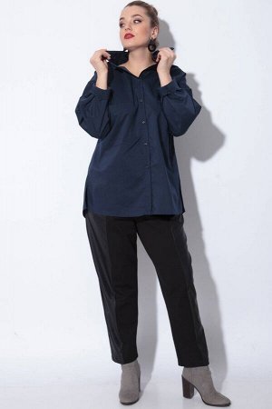Блуза Блуза SOVA 11078 темно-синий 
Состав ткани: ПЭ-15%; Хлопок-85%; 
Рост: 164 см.

Женская рубашка на каждый день! Рубашка-оверсайз &ndash; настоящий &laquo;маст-хэв&raquo;, который сделает образ 