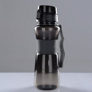 Бутылка 900 мл, крышка на защёлке, на браслете, с резинкой посередине, микс, 8.5х26 см