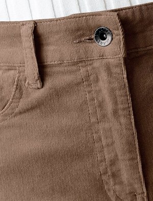 Укороченные эластичные брюки слим из микро вельвета светло-кофейный