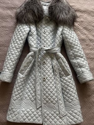 Продам зимнее пальто