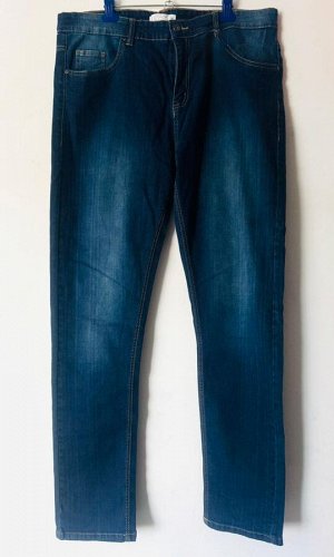 Джинсы мужские