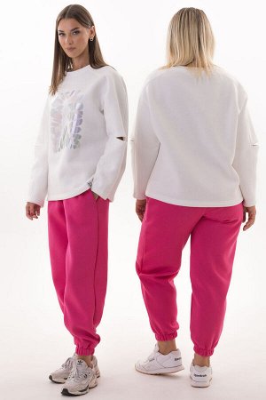 Костюм Костюм Kivviwear 4223433607 экрю-фуксия 
Состав: ПЭ-26%; Хлопок-70%; Эластан-4%;
Сезон: Осень-Зима
Рост: 170

Представляем вам уникальный спортивный костюм, который сочетает в себе стиль и ком