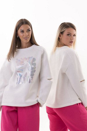 Костюм Костюм Kivviwear 4223433607 экрю-фуксия 
Состав: ПЭ-26%; Хлопок-70%; Эластан-4%;
Сезон: Осень-Зима
Рост: 170

Представляем вам уникальный спортивный костюм, который сочетает в себе стиль и ком