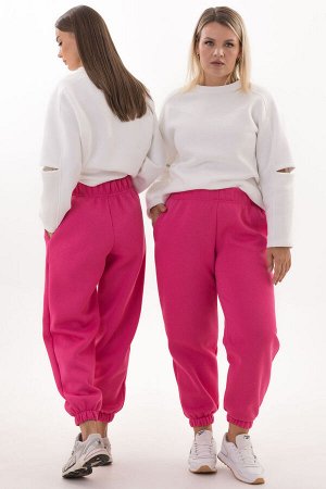 Костюм Костюм Kivviwear 4223433608 экрю-фуксия 
Состав: ПЭ-26%; Хлопок-70%; Эластан-4%;
Сезон: Осень-Зима
Рост: 170

Представляем вам уникальный спортивный костюм, который сочетает в себе стиль и ком