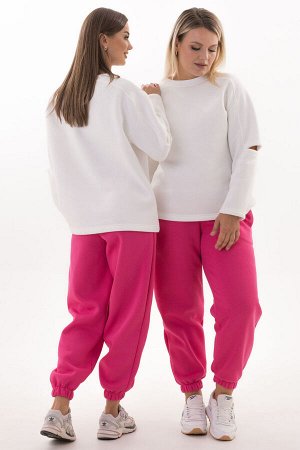 Костюм Костюм Kivviwear 4223433608 экрю-фуксия 
Состав: ПЭ-26%; Хлопок-70%; Эластан-4%;
Сезон: Осень-Зима
Рост: 170

Представляем вам уникальный спортивный костюм, который сочетает в себе стиль и ком