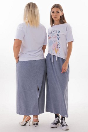 Юбка Юбка Kivviwear 434302 индиго 
Состав: Вискоза-30%; ПЭ-66%; Эластан-2%;
Сезон: Осень-Зима
Рост: 170

Подарите себе ощущение невесомости и комфорта. Длинная юбка из селаника от Kivvi Wear сочетает