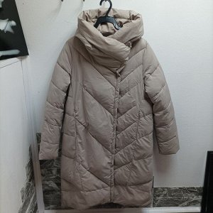 Пальто демисезонное с капюшоном