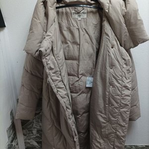 Пальто демисезонное с капюшоном