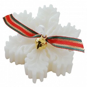 Свеча ароматическая СНЕЖИНКА в коробке с ароматом груши