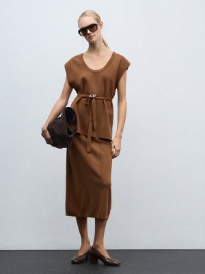 Женский костюм (жилет и юбка) MAISON DAVID