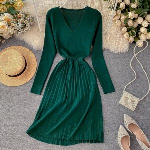 Платье тёмно-зелёное