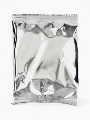 Подарочный набор новогодний «Счастье рядом»: чай чёрный, арахис в шоколаде, ананас в шоколаде, крем-мёд