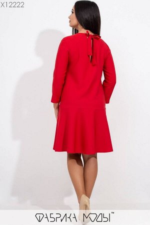Платье прямого кроя с ювелирным вырезом рукавами 7/8, втачным подолом "легкий волан" и завязками сзади X12222